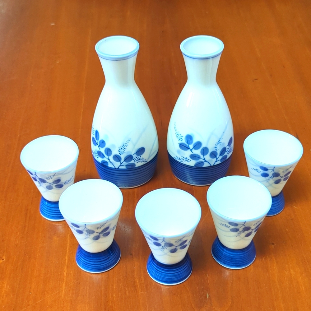 Japanese sake wine vessel